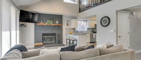 Apartment (2 Bedrooms) | Front of property
