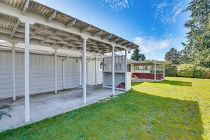 House (3 Bedrooms) | Interior - 3 Mi to Point Defiance Park: Family Home w/ Yard! (Tacoma)