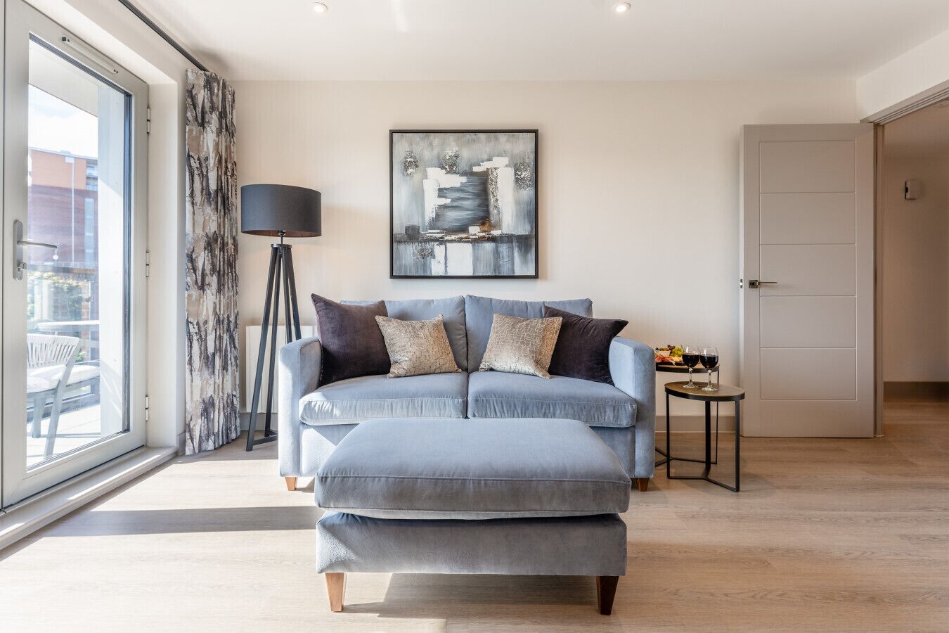 Harbour View -  Sea Views & Balcony Close To Poole Town - Bournemouth
