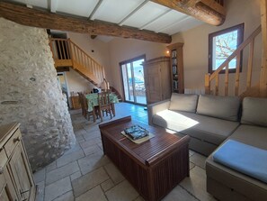 Living area - Le Puits des Oliviers (Puimoisson)