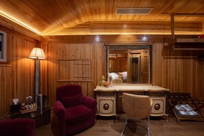 Signature Suite, Garden View - HUIZHOU MANOR by  TACHUAN RESORTS (Huangshan)