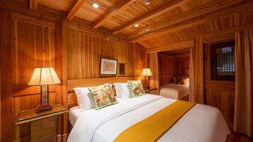 Family Twin Room, Garden View | Premium bedding, individually decorated, individually furnished, desk