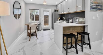 Marina Row 4 Beach, Shops