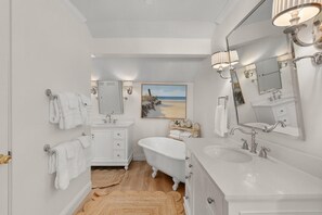 Casa, 4 habitaciones | Baño | Toallas