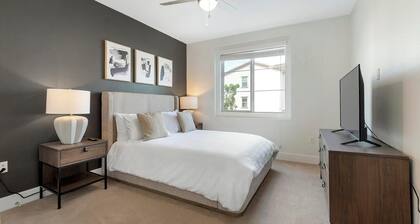 Landing Apartments near Port Tampa City