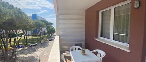 Appartement, 2 chambres, terrasse, vue océan | Balcon