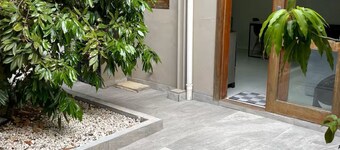 Studio | 5 min from airport | 100 m from beach | Beto Carrero World