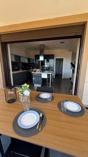 Interior - Calma House – Luxury by the Sea | Chalkoutsi Oropos (chalkoutsi oropou)