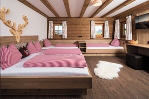 5 Schlafzimmer, WLAN, Bettwäsche