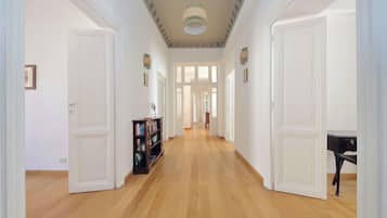 Apartment (4 Bedrooms) | Interior