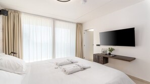 4 bedrooms, iron/ironing board, WiFi, bed sheets - Luxury Villa Asper with Pool and Jacuzzi (Ližnjan)