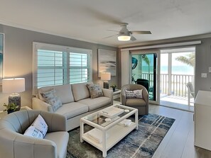 Living area - Pointe South 101 | Stunning Views + Pool (Fort Myers Beach)