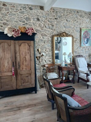 Interior - Chat Fleurs" family home Pornichet center very quiet (Pornichet)