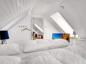 House | Interior - 4 Star Holiday Home in Lokken (Lokken)