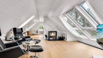 House | Interior