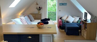 Luxury Gated Studio between Canterbury and Whitstable, Beautiful Views.