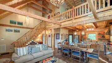 Smart TV, fireplace, DVD player, books