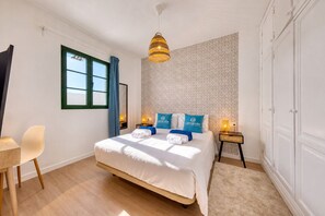 3 bedrooms, iron/ironing board, travel cot, free WiFi - Casa Lanzarote Luxury Stay • Beach 2 min • LVH (Playa Blanca)