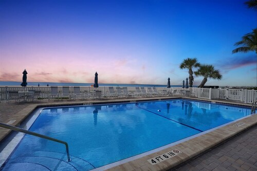 One bedroom unit on beautiful Ft. Myers Beach - gorgeous sunsets, pool and spa.