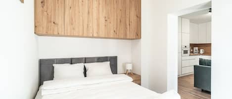 Apartment | Iron/ironing board, free WiFi