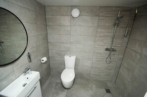 Hair dryer - Bird Nest & Sauna - Bird Sanctuary Private Retreat (Carlisle)