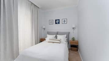 Bügeleisen/Bügelbrett, Reisekinderbett, WLAN, Bettwäsche