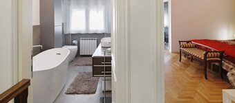 Spacious holiday home with private garden and 3 bedrooms