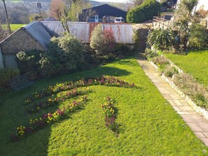Property grounds - Valley View Farm Annexe. Jurassic Coast, River Cottage, Lyme Regis nearby (Uplyme)