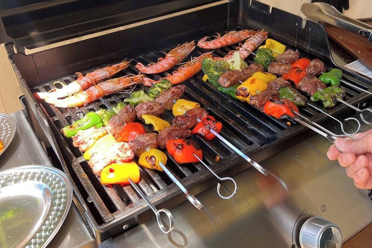 餐饮