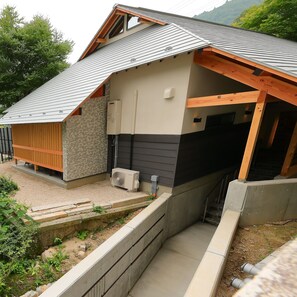 Property grounds - Yunoyama Onsen Kotobukitei (Komono)