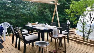 Servei de restauració a l'aire lliure