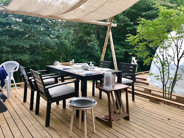 Servei de restauració a l'aire lliure