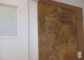 Interior detail - Vasilis Ios Place Room 2 (Chora)