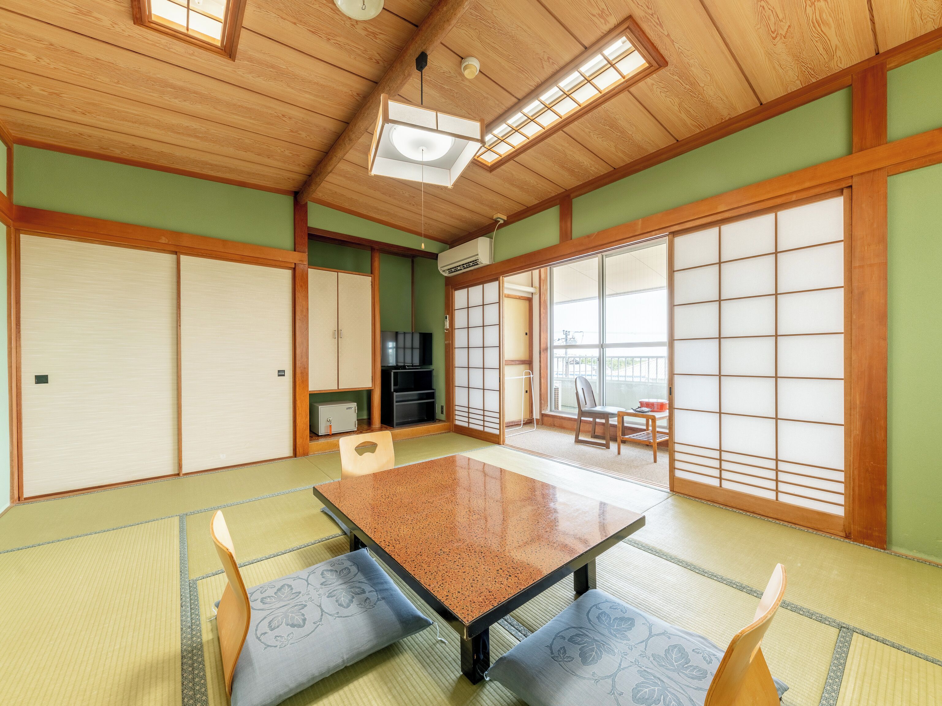 تناول الطعام