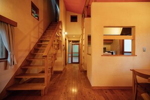 Interior - Verdant Garden Verga (Hokuto)