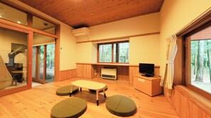 Interior - Verdant Garden Verga (Hokuto)