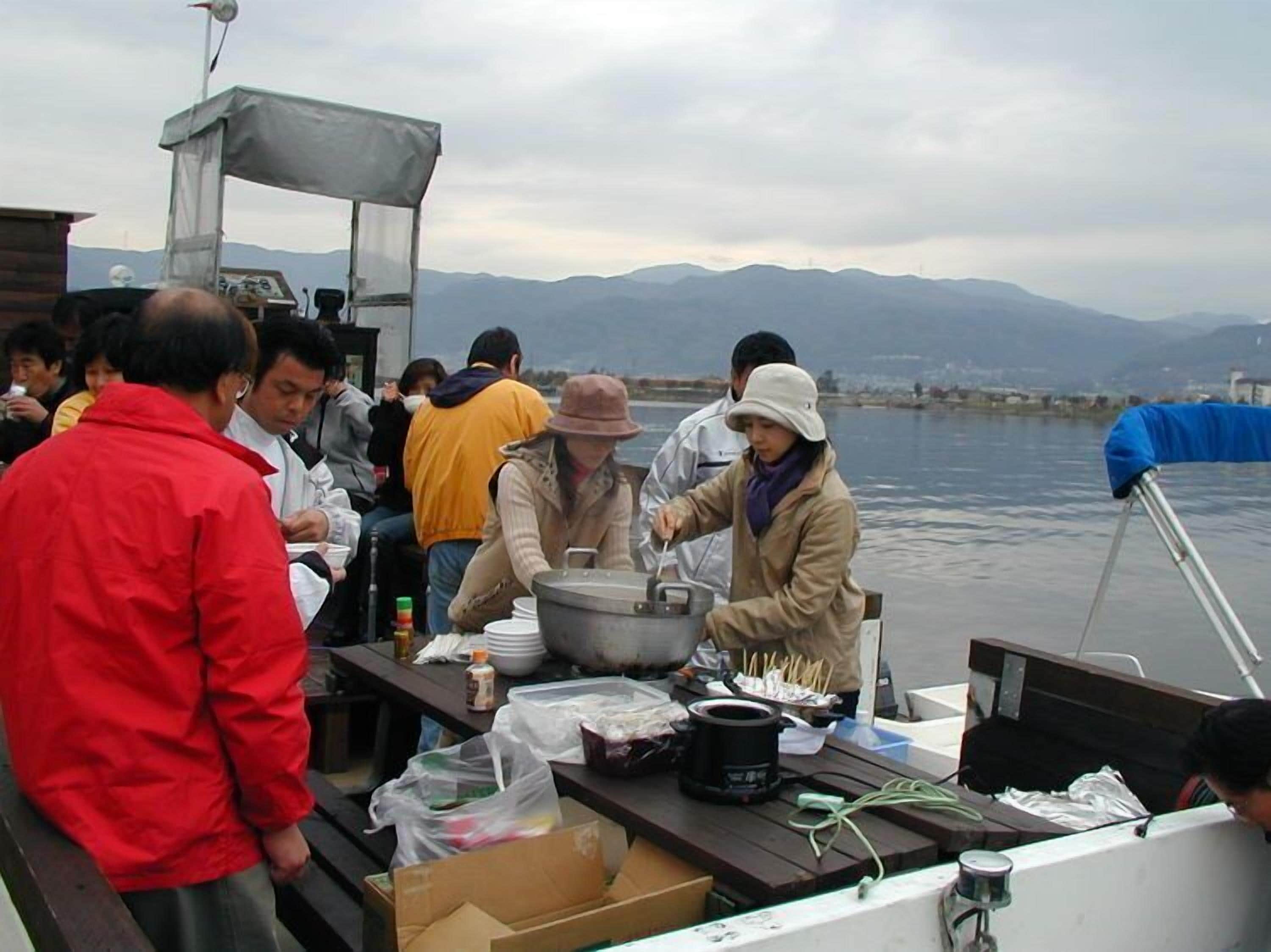 Tempat makan outdoor