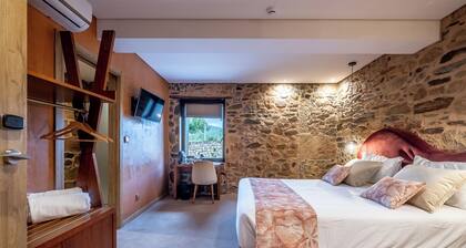 Cherry Room - Superior Double Room (reduced mobility)