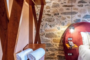1 chambre, bureau, Wi-Fi gratuit, draps fournis