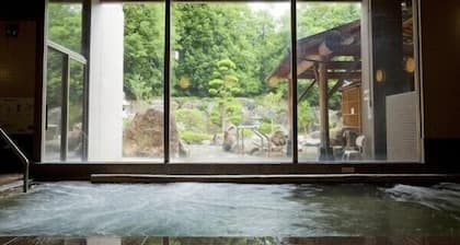 Wake Ugaidani Hot Spring