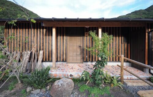 Shimoda Onsen Yunosato Crayon