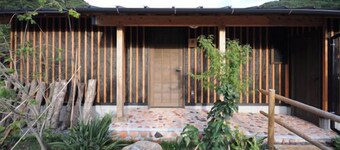 Shimoda Onsen Yunosato Crayon