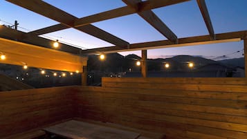 Tempat makan outdoor