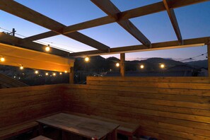 Outdoor dining - Kawazu Log House (Kawazu)