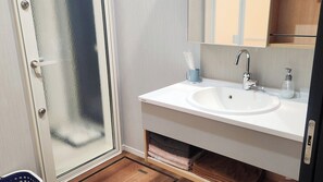 Bathroom - Chokotto Villa Maestro (Sumoto)