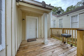 Terrace/patio - Near Chattahoochee River & Shops - Central Duplex (Columbus)