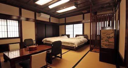 Kira Onsen Kotobukisou