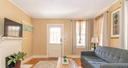 Downtown, Mins to Lakebottom Park-Our Midtown Nook