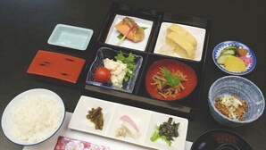 Makanan dan minuman
