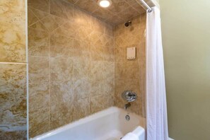 Shower, hair dryer, towels, shampoo - The Tiny Home and the Mansion! Bumblebee Comfort (Columbus)